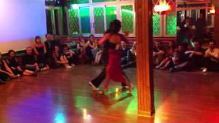 Lucas Di Giorgio e Jorgelina Guzzi 17 04 2011 Milonga del Angel Genova 4