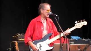 Young Flowers - Live på Christiania 3. Aug. 2014