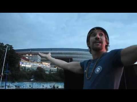 Macaco «Vívela (a tu manera)» @ 'Arctic Sunrise' Greenpeace, Bilbao