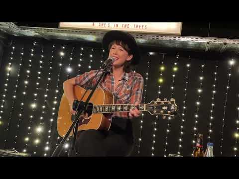 Sarah Lee Guthrie - Lightning Bar Blues (Hoyt Wayne Axton) / Lemon Rock Granada 19/Abril/24