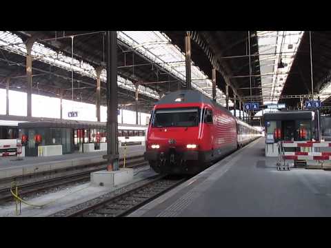Basel: train IC 61 Basel - Bern - Interlaken Ost (locomotive nr. 460 007-8)