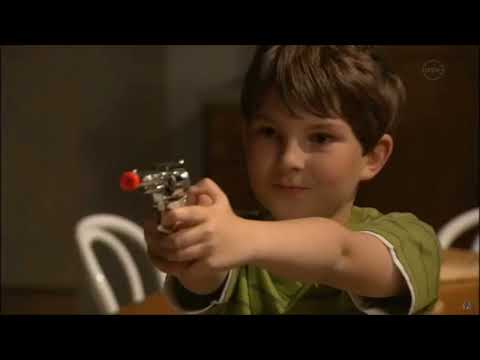 Salkkarit - Paula näkee harhoja Aarosta (2012)