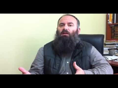 Standardet e dyfishta në Dave - Hoxhë Bekir Halimi