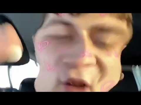 vOrReStI eSsErE sApO bUlLy