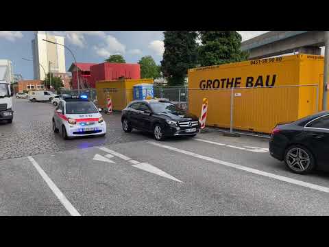 MTD Hamburg Einsatzfahrt (Smart mit Pressluft-Horn)
