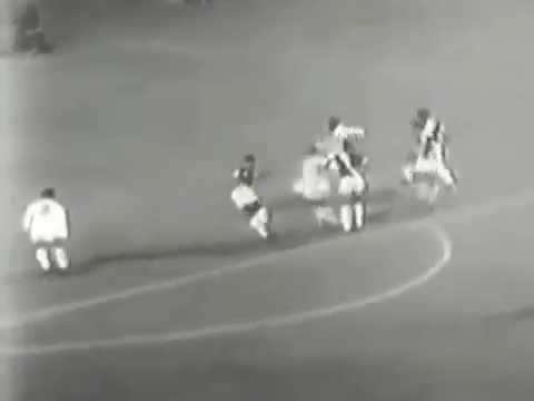 1971 Santos 4 x 0 Vasco - 2 fase - Campeonato Bras...