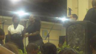 John P. Kee and Lejuene Thompson singing I Do Worship @ AIM 2010