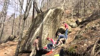 瑞牆 裂けた青空 初段