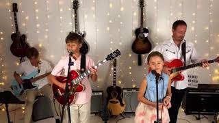You&#39;ve got a friend in me - The French Family Band featuring Sonny and Manaia French