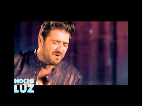 Antonio Orozco - Estoy Hecho De Pedacitos De Ti Live en Noche de Luz