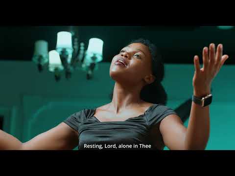 Anitha Binagi - Mwamba Wenye Imara (Official Video)