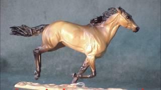 HERE IS AN AMAZING CUSTOM MODEL HORSE!