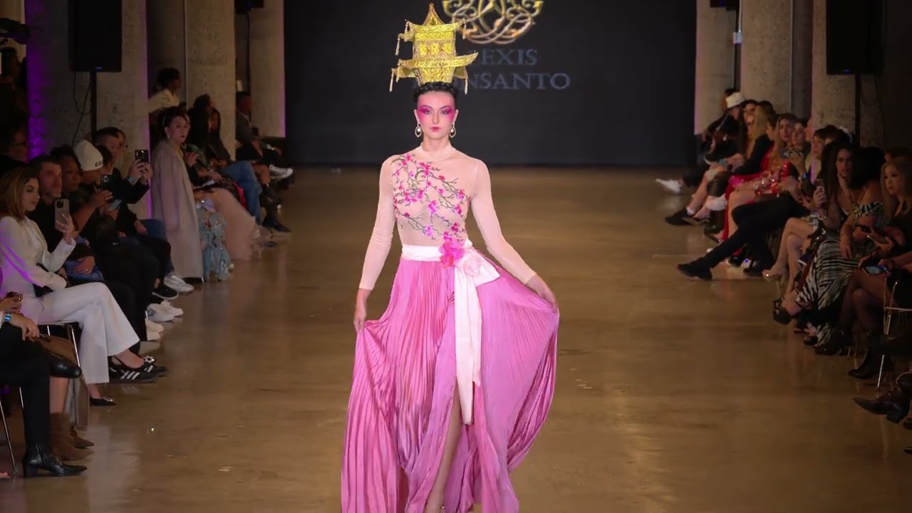 Rachel Pizzolato walks in Alexis Monsanto Fashion Show @artheartsfashion LAFW Look #6