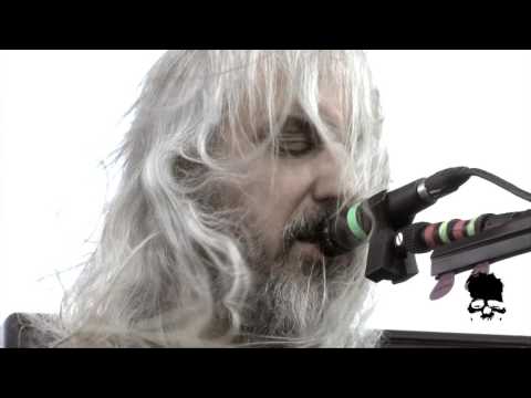 Dinosaur Jr. live at 4 Knots Festival on July 12, 2014