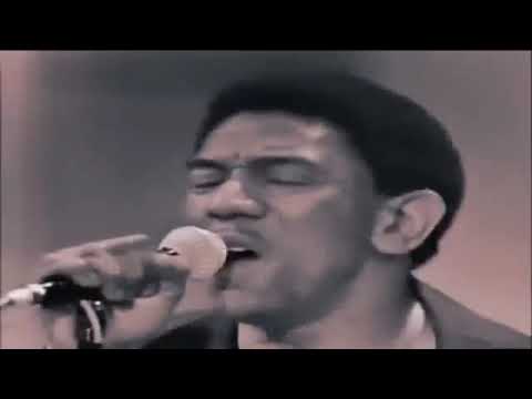 Desireless Vs James Brown   Voyage voyage sex machine  marcchyo goood