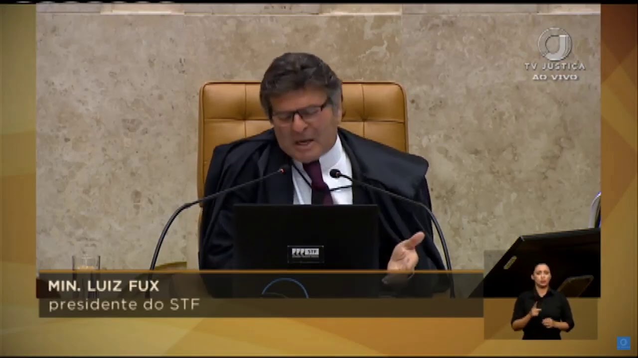 Bate-boca entre Fux e Marco Aurélio no julgamento do caso "André do Rap"