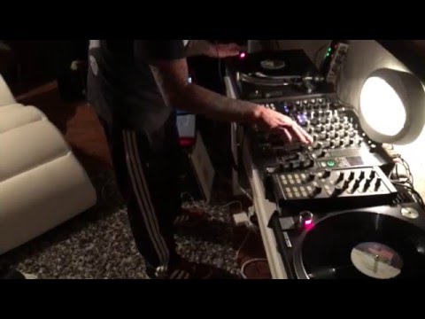 Musikunterricht mit Jens Lissat "The beginning of Techno 1989 - 1992"