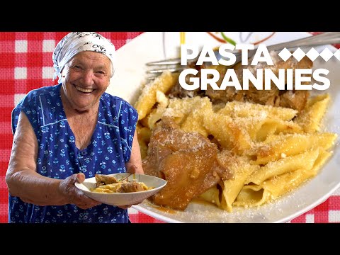How to make chicken with pasta called fusi istriani ! | Pasta Grannies