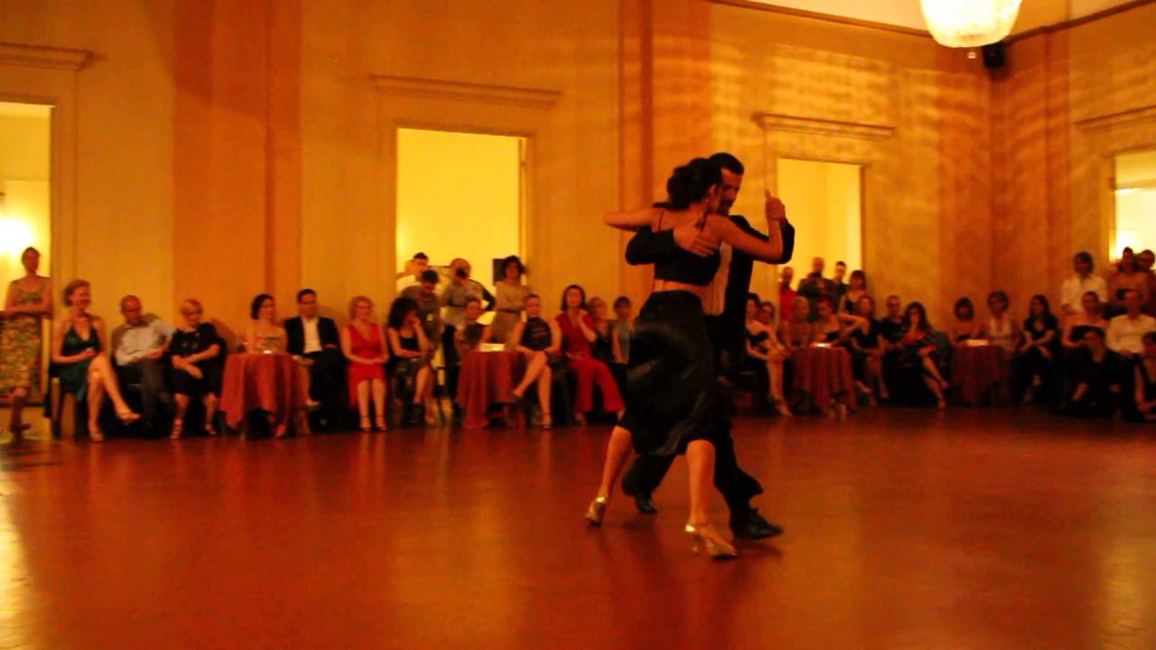 Adrian Luppi & Candela Ramos Arezzo 1/4