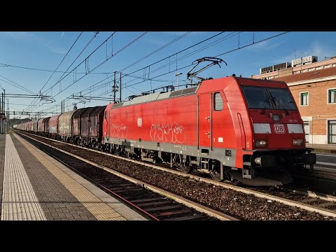 Transit of locomotive DB E.483 101 (DB Cargo) with container convoy, Piacenza 18/04/2024