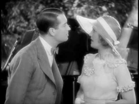 Maurice Chevalier singing "Mimi" to Jeanette MacDonald