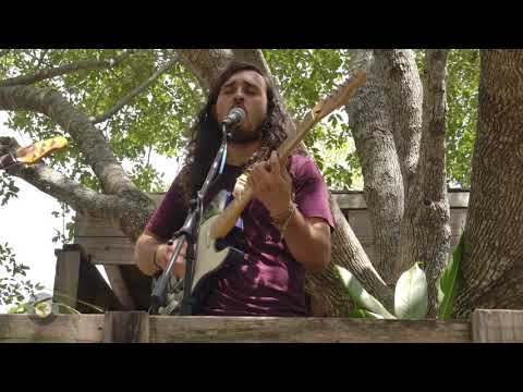 download lagu mp3 mp4 Proxima Parada, download lagu Proxima Parada gratis, unduh video klip Proxima Parada