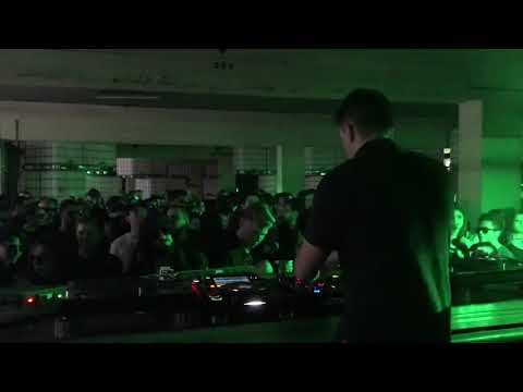 Victor Enzo @ Kubik CWB apr. Techno Perfect