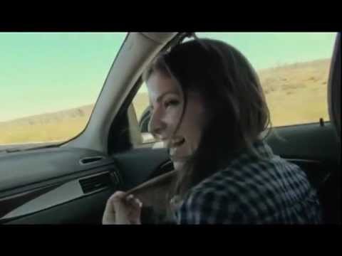 End of Watch - Singing in the car [Anna Kendrick & Jake Gyllenhaal]