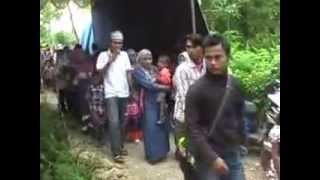 preview picture of video 'WALIMATUL URUSY farida & wasiluddin sampang madupat tengket 02'