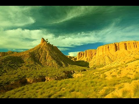 Enrique Granados --  Danza Española no 5   Andaluza