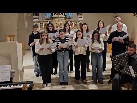 Došli smo Ti majko draga - Zbor mladih župe Sv. Ana Bjelovar 