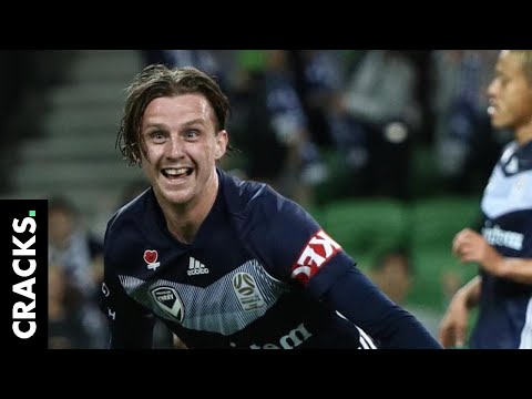 Lascia la prima divisione a 22 anni per colpa di quello che c’era sul suo telefono