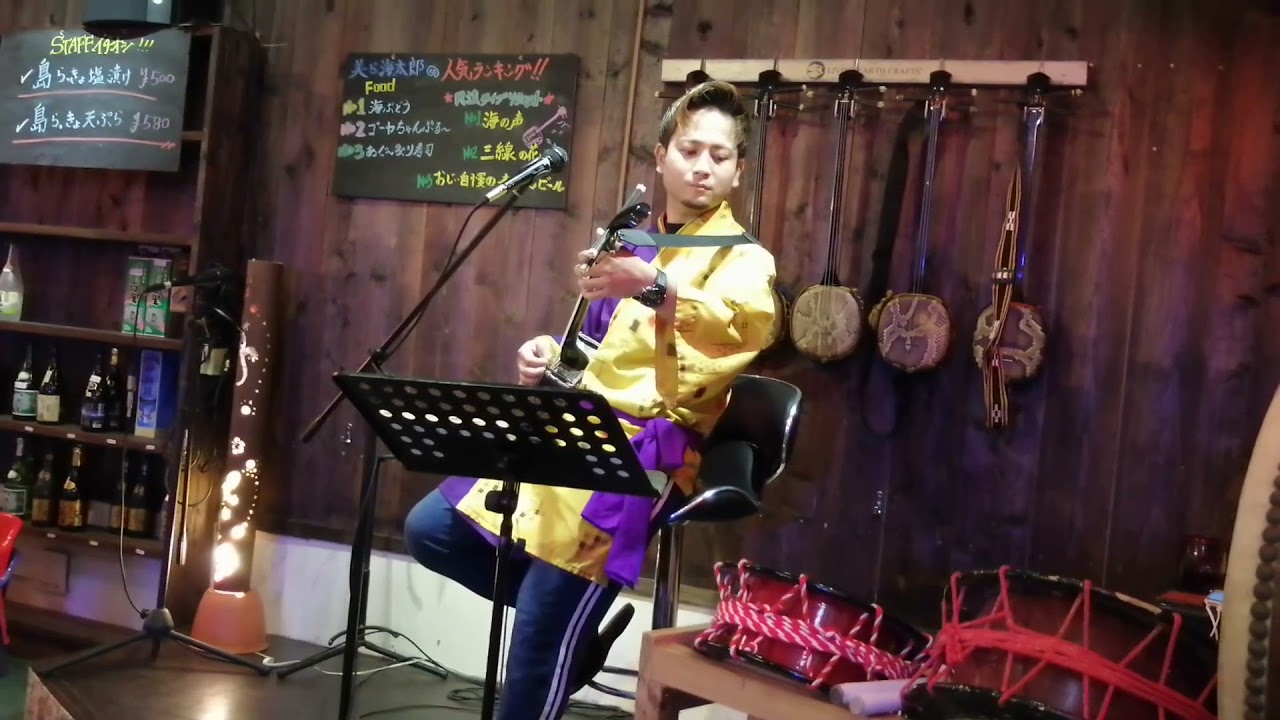 沖縄　美ら海太郎　ステージ