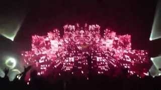 Armin van Buuren - BOOM [LIVE]