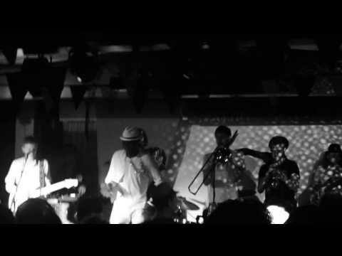 Afrocluster - Hotstepper