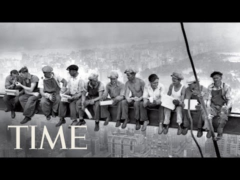 The Story Behind America's Famous Photo "Lunch Atop A Skyscraper"