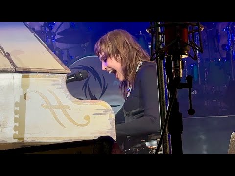 Halestorm: Raise Your Horns [Live 4K] (Duluth, Minnesota - September 27, 2025)