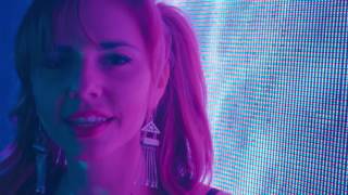 Amber Lynn Nicol - Set Me Free