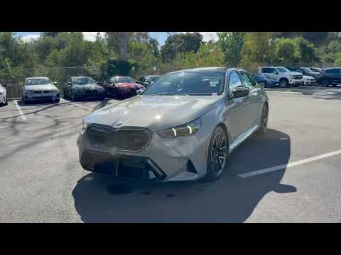 Introducing the 2026 M5 in individual Lime Rock Grey | 4K