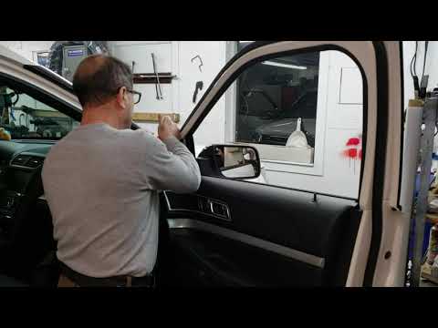 Ford Explorer 2017 Door panel sweep removal