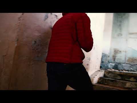 Esploriamo un *ristorante abbandonato*. Esplorazione Vlog #1