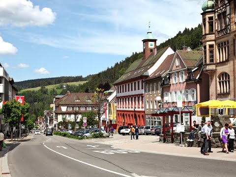 Triberg im Schwarzwald – Ruhige Autofahrt bei Sonne & blauem Himmel 🚗🌲