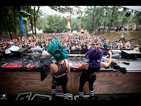 DUELLE // TOMORROWWORLD 2015 OFFICIAL AFTERMOVIE