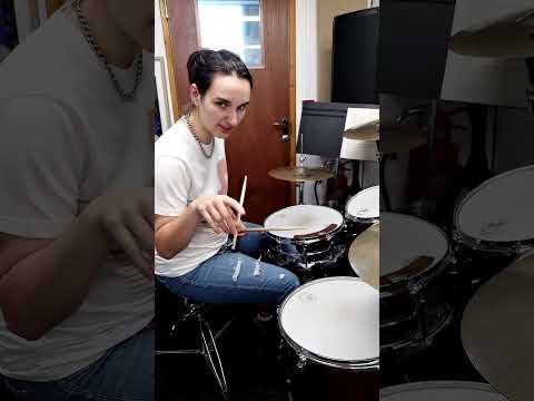 15 Minut Projekt Simple Groove of Canada song
