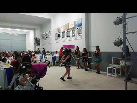 Ballet de música afro-peruana Raquel y su piel latina.