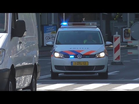 Politie Officier van Dienst & Hondenwagen met spoed door Rotterdam.