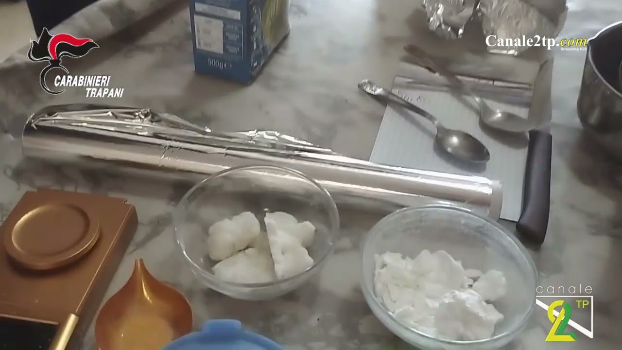 TRAPANI: DROGA E ARMI. SMANTELLATA PIAZZA DI SPACCIO IN VIA DEL CIPRESSO. 2 SOGGETTI ARRESTATI