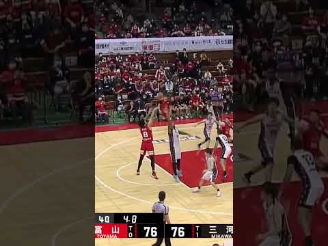 【劇的勝利】超ロングブザービーターを決める #おでんくん 🍢🍢🍢 #西田優大 選手 #シーホース三河 #Bリーグ