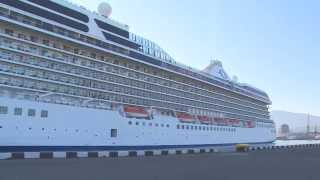 preview picture of video 'Cruise ship Riviera in Batumi'