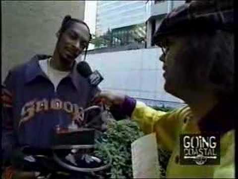 Nardwuar vs. Snoop Dogg (2002)